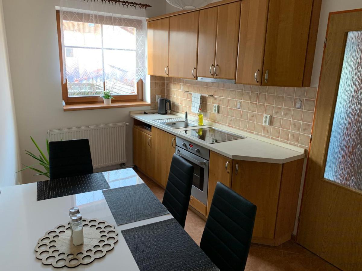 Apartmany U Vodniho Hradu Чеська Липа Екстер'єр фото